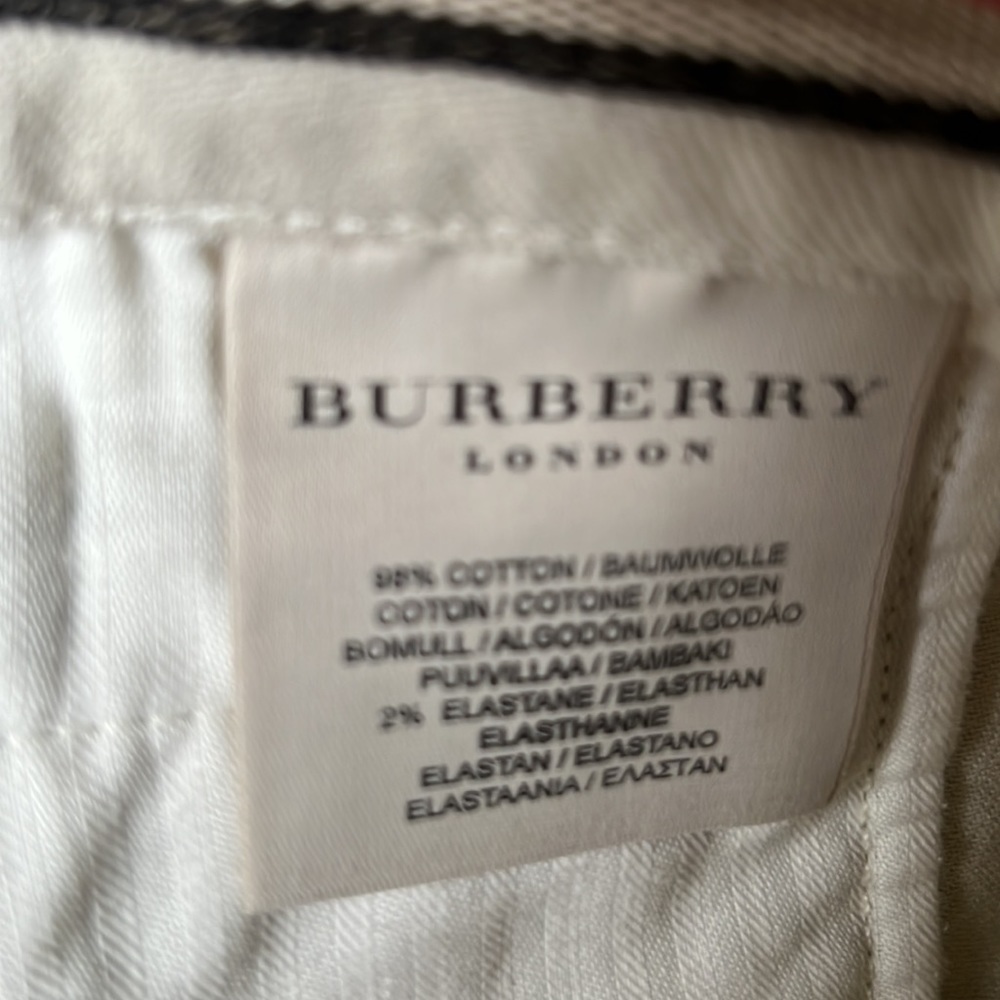 BURBERRY Womens 98% Cotton Cream Shorts sz 4 - Picture 5 of 6